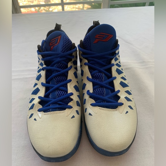 NIKE - JORDAN CP3.VI CHRIS PAUL WHITE/WHITE-GAME Blue Red - Picture 11 of 11